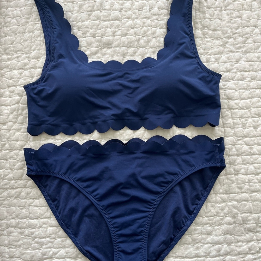 Vineyard Vines Deep Bay Scalloped Bikini